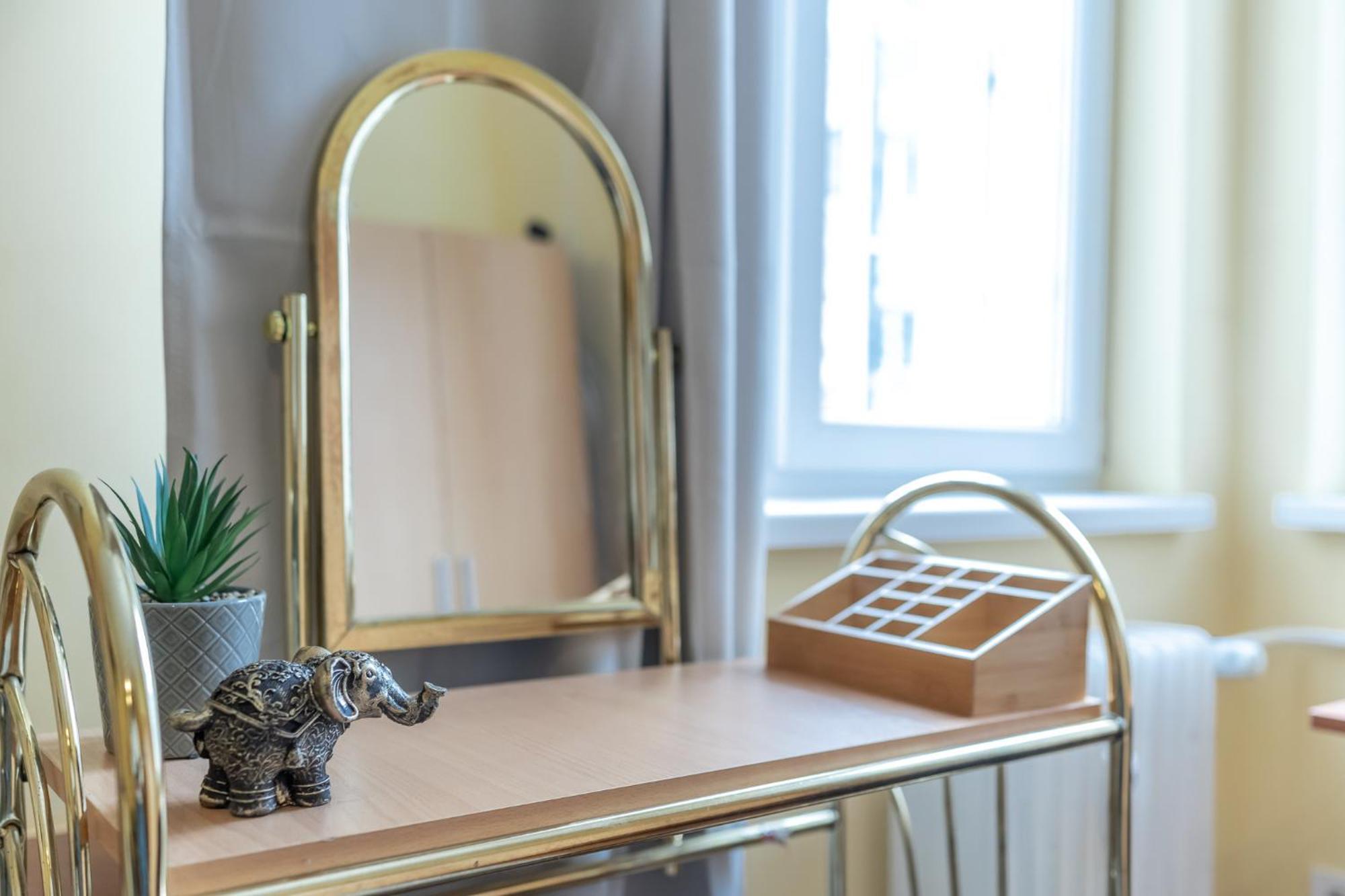 Vintage Home By Ndk And Vitosha Blvd With Free Secured Parking ソフィア エクステリア 写真